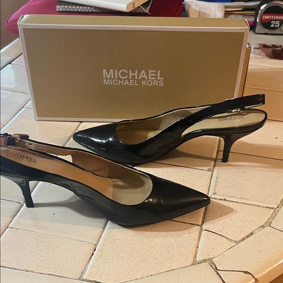 Michael Kors Glossy Black Slingback Heels - Picture 3 of 3
